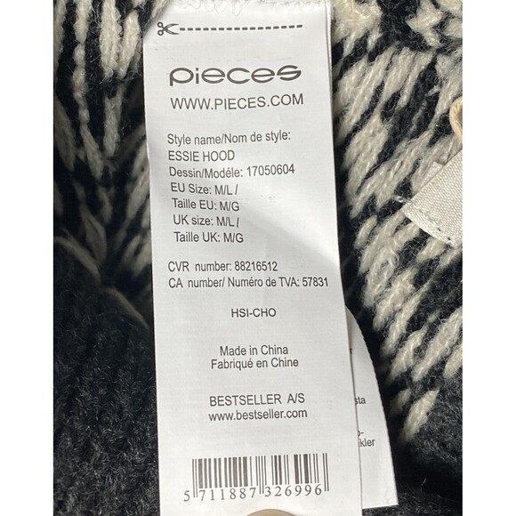 Pieces ASOS Essie Hood Knit Beanie Hat Gray Black M/L New With Tags Geometric - Picture 6 of 9